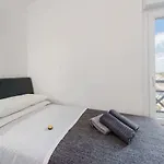 דירה Rubix